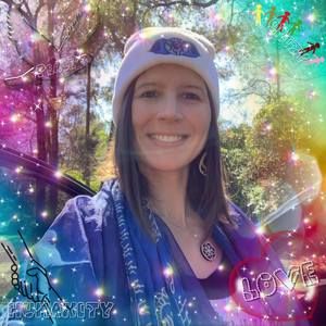 Meet your Posher, Janaki